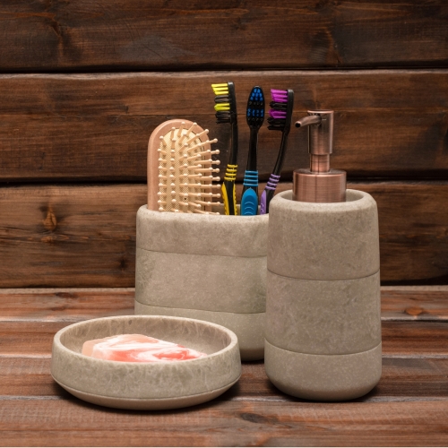 Bath accessories