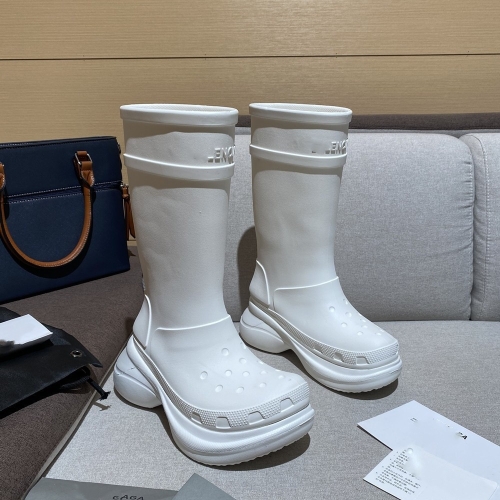 Summer Tall Knee-High Rainboots - Unisex Luxury Platform Knight Boots with Round Toe and Rubber Sole