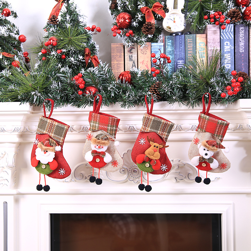 Christmas Sock Pendants – Festive Gift Bags & Ornaments for Holiday Decor