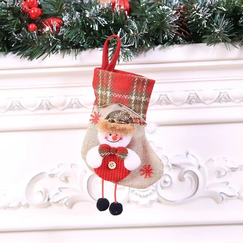 Christmas Sock Pendants – Festive Gift Bags & Ornaments for Holiday Decor