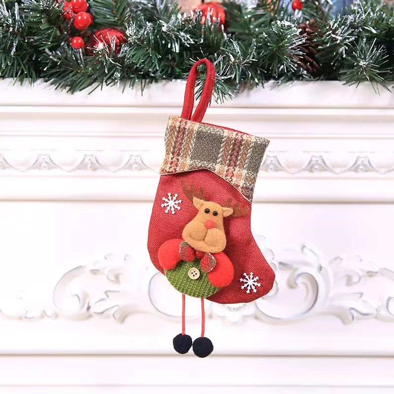 Christmas Sock Pendants – Festive Gift Bags & Ornaments for Holiday Decor